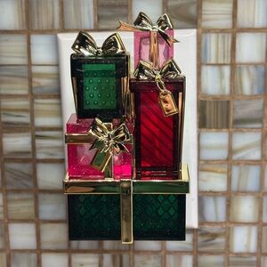 White Barn Wallflowers Light Up Plug